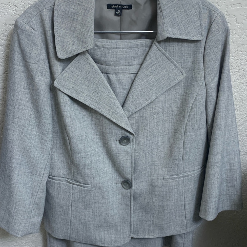 Rafaella 2 piece Gray Blazer Tailored Suit Jacket and skirt set